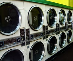 Image: laundromat (n)