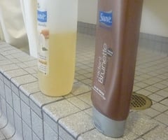 Image: shampoo and conditioner