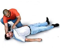 Image: steps to checking an injured person