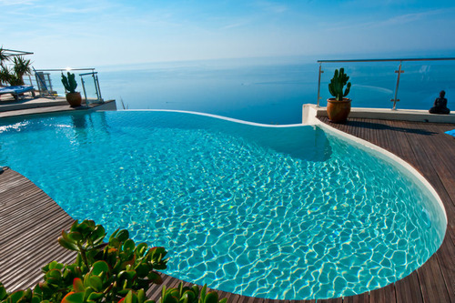 Image: Outdoor pool